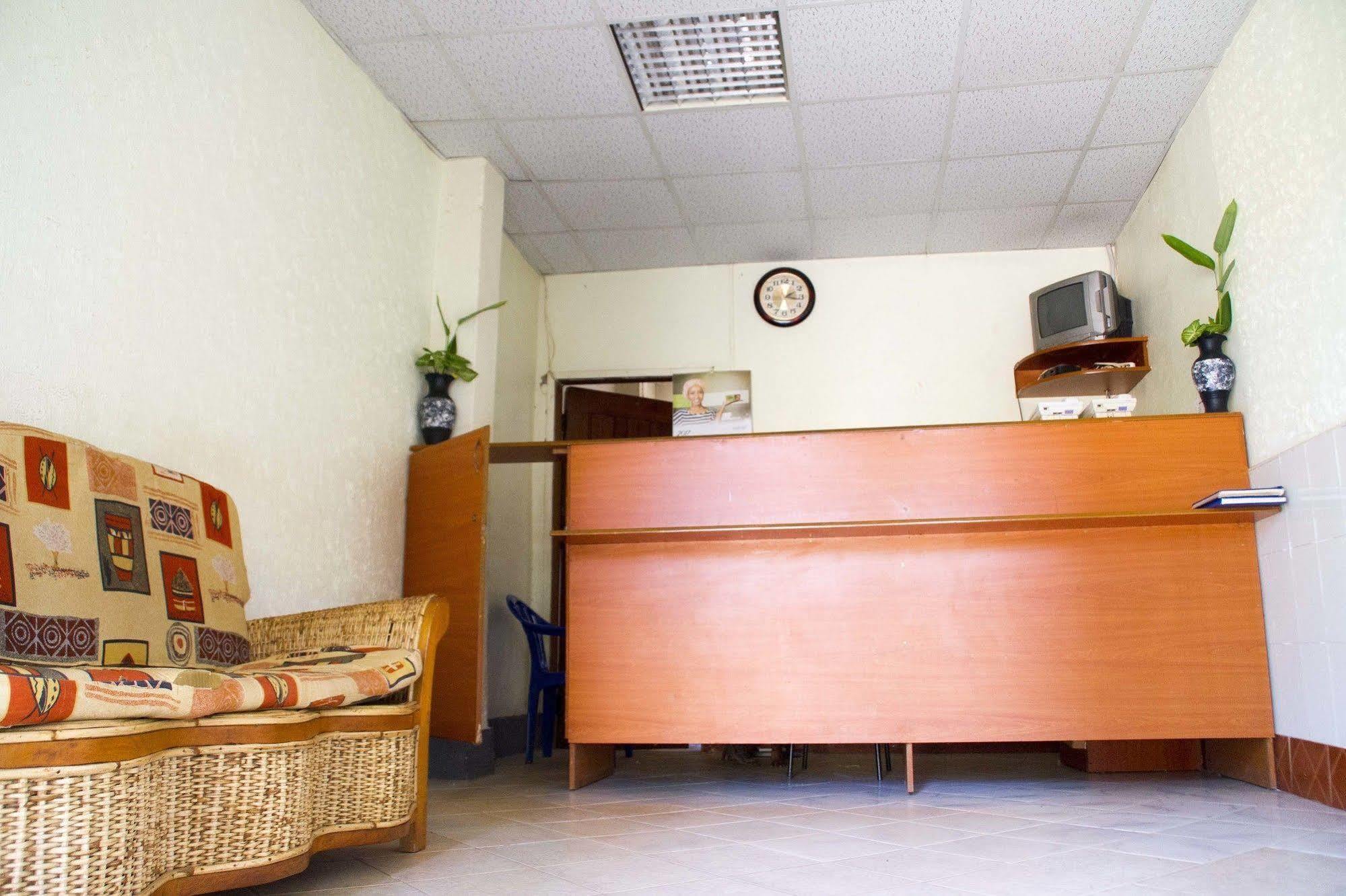 Lyamutundwe Keba Inn מראה חיצוני תמונה